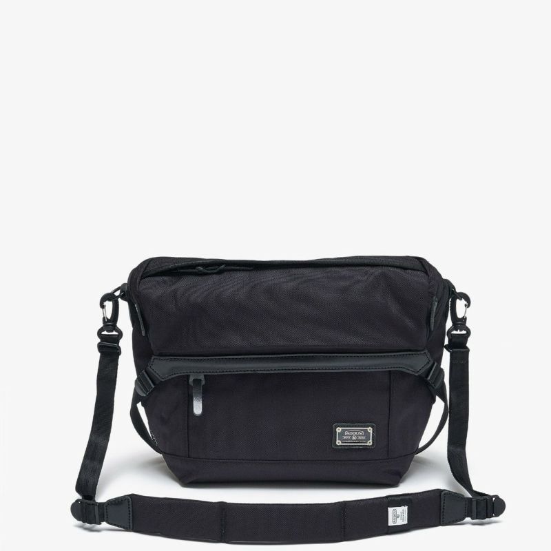 EXCLUSIVE BALLISTIC NYLON MESSENGER BAG/BLACK