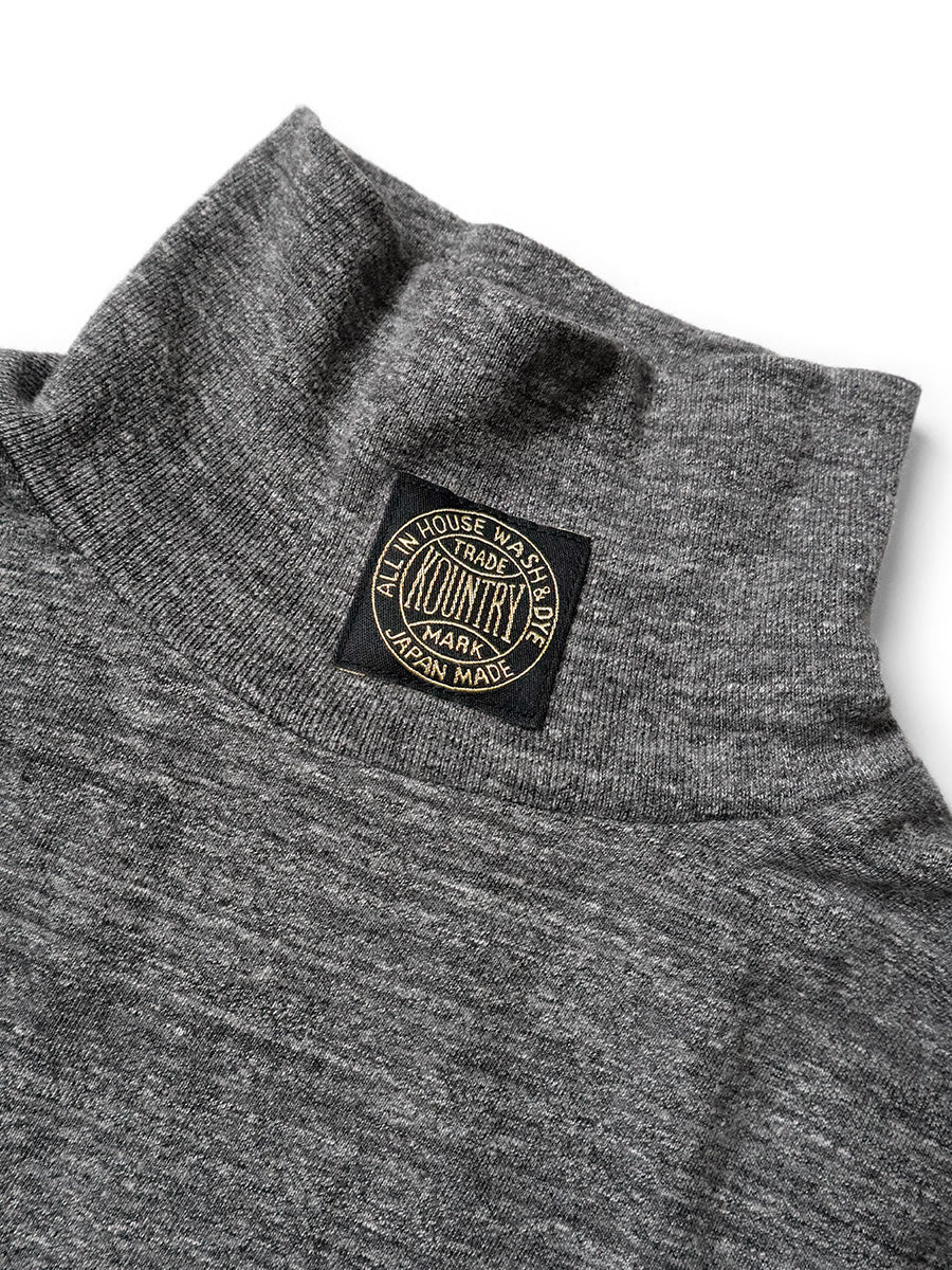 TOP Tenjiku High Neck Pocket Long T