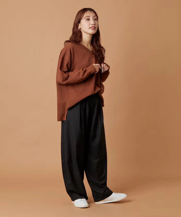 Wide Silhouette Barrel Leg Slacks Pants