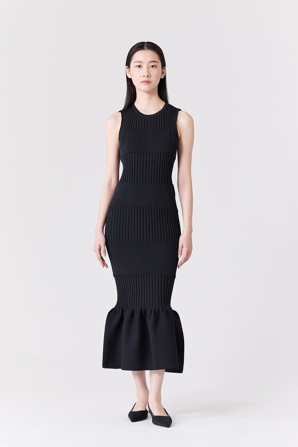 FLUTED SLEEVELESS MERMAID DRESS