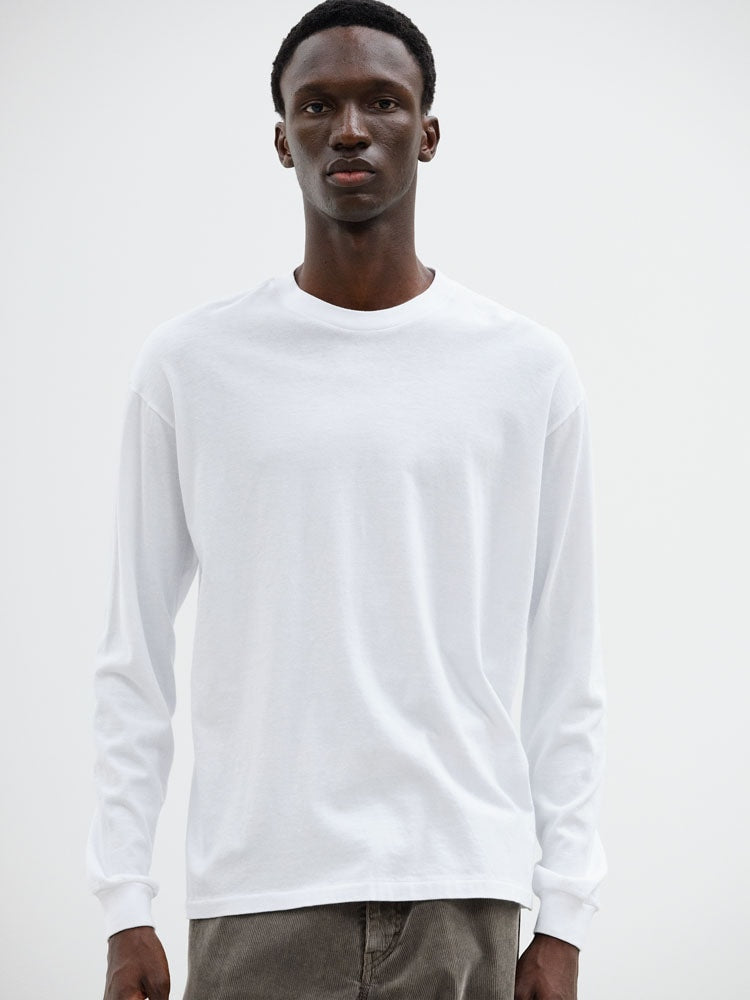 SEAMLESS L/S TEE