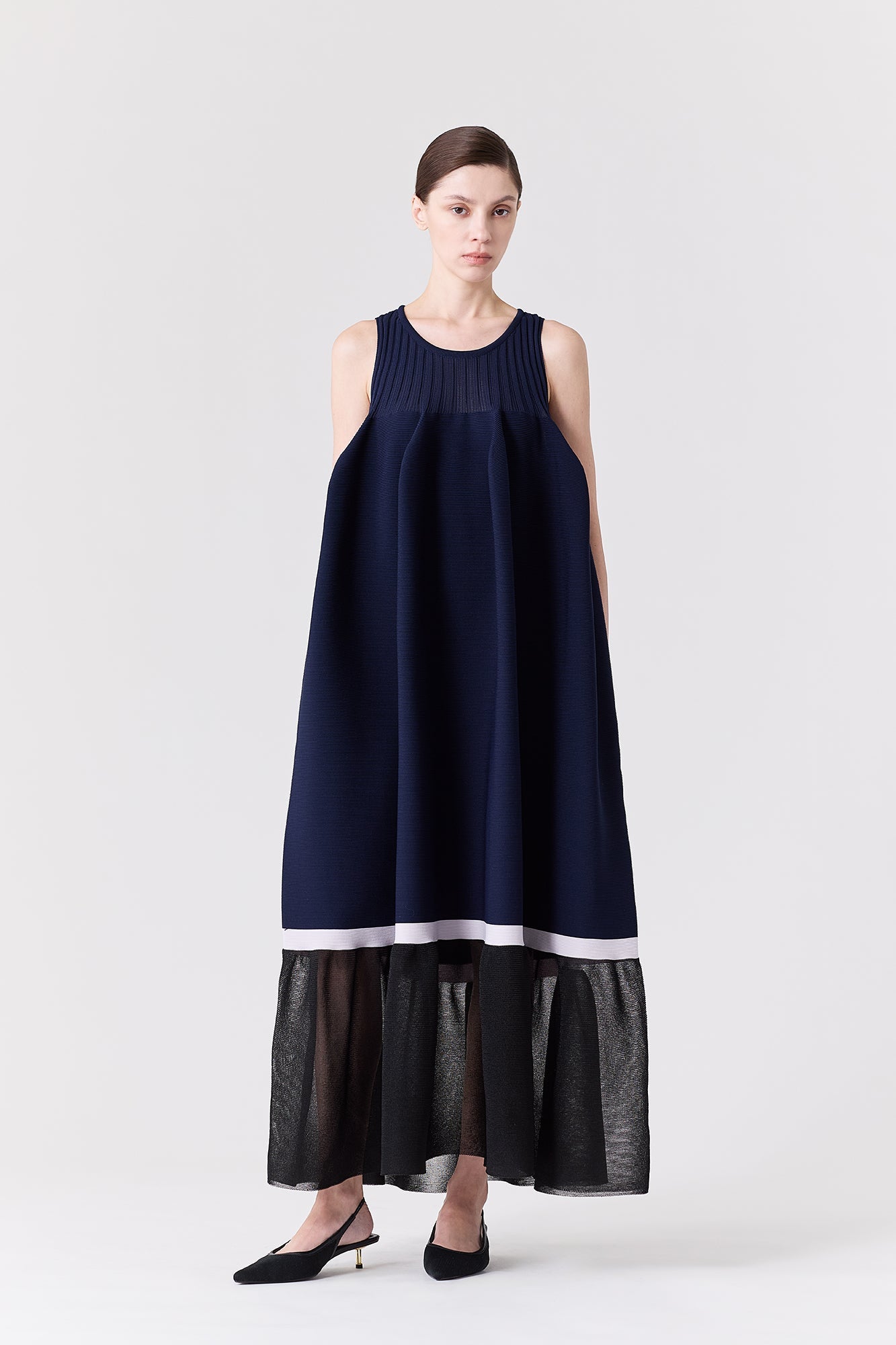 POTTERY LUCENT SLEEVELESS BUST FLARE DRESS