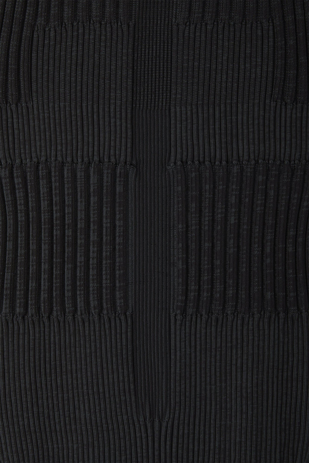 FLUTED SLEEVELESS MERMAID DRESS