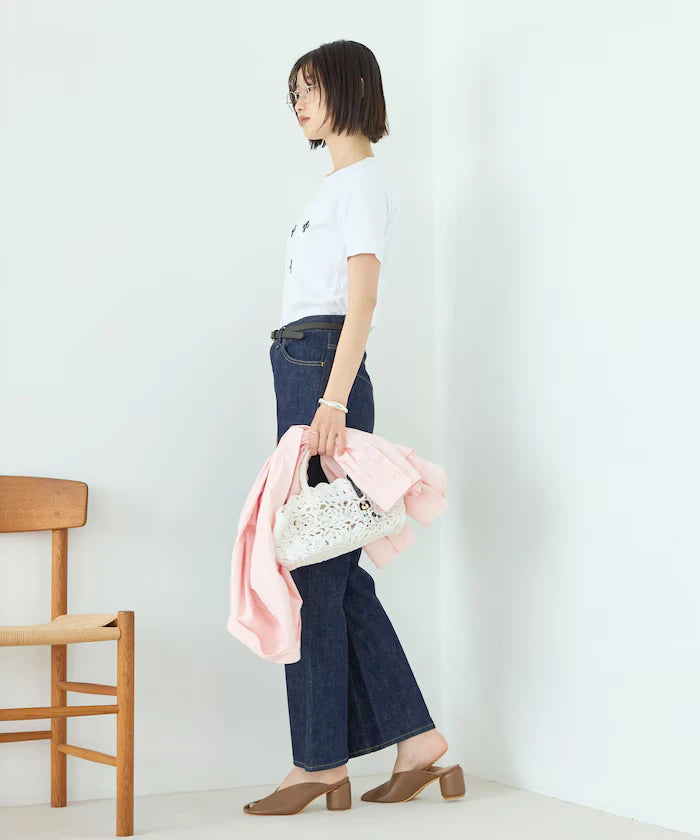 Shell Button Flower Motif Cotton Modal T-Shirt