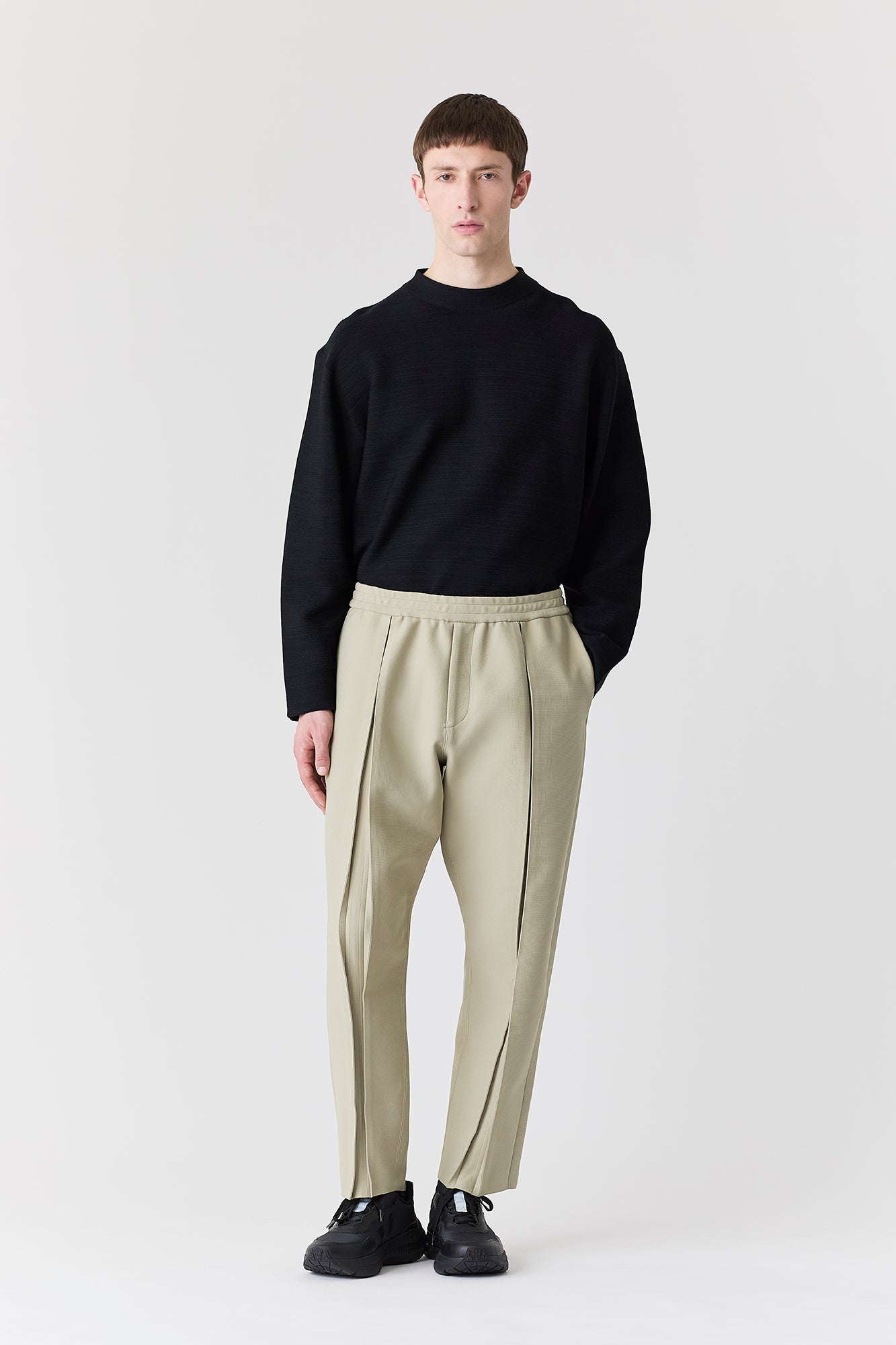 WEDGED TAPERED PANTS