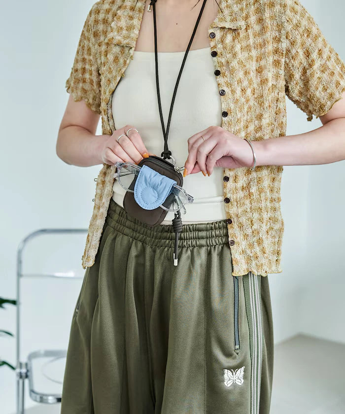 Multi Pouch with Magnetic Eyeglasses Holder