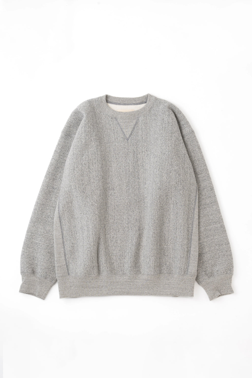 ATHLETIC SWEATER