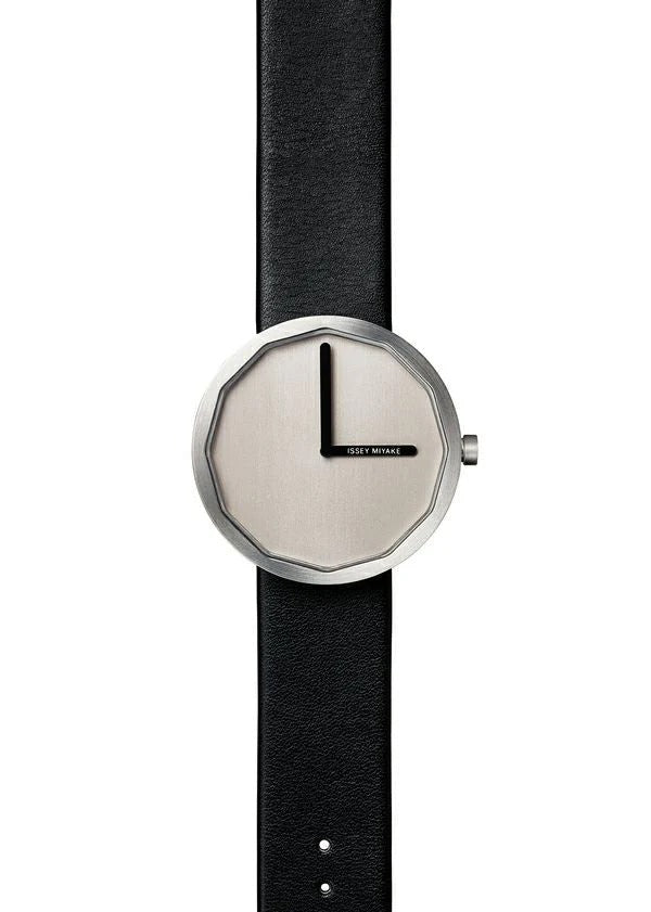 TWELVE　Designed by Naoto Fukasawa