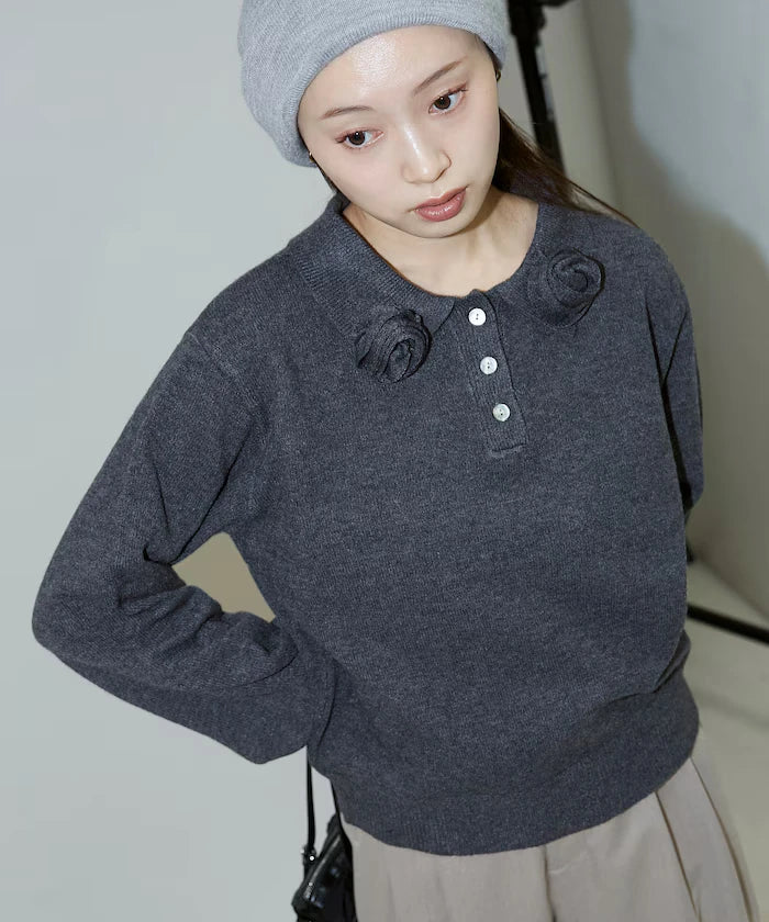 Polo knit pullover with flower motif - limited edition