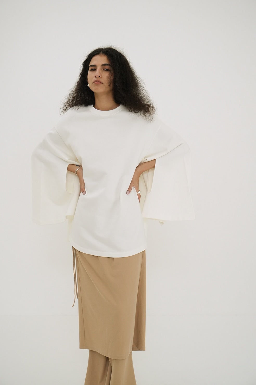PONCHO SWEAT TOPS