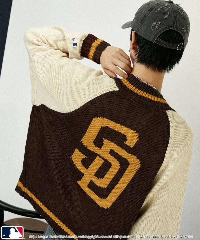 Custom ZIP KNIT CARDIGAN