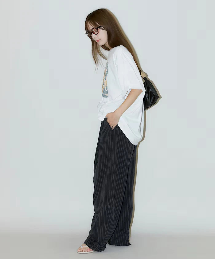 Flower Nuance Art Box Print Big Silhouette T-Shirt Limited Release