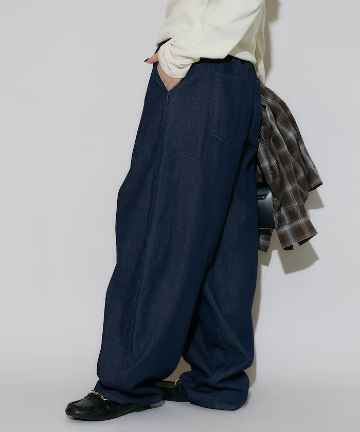 LOVE POP STUDIO Tuck Curve Pants Limited Edition