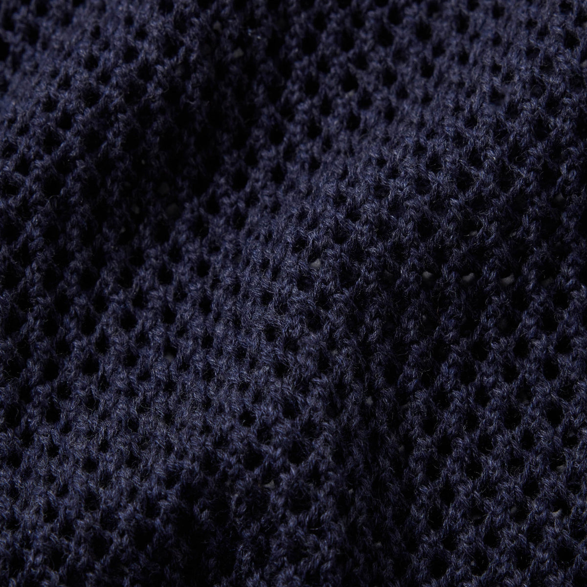 GL79317 / COTTON MESH YARN CREW NECK SHIRT