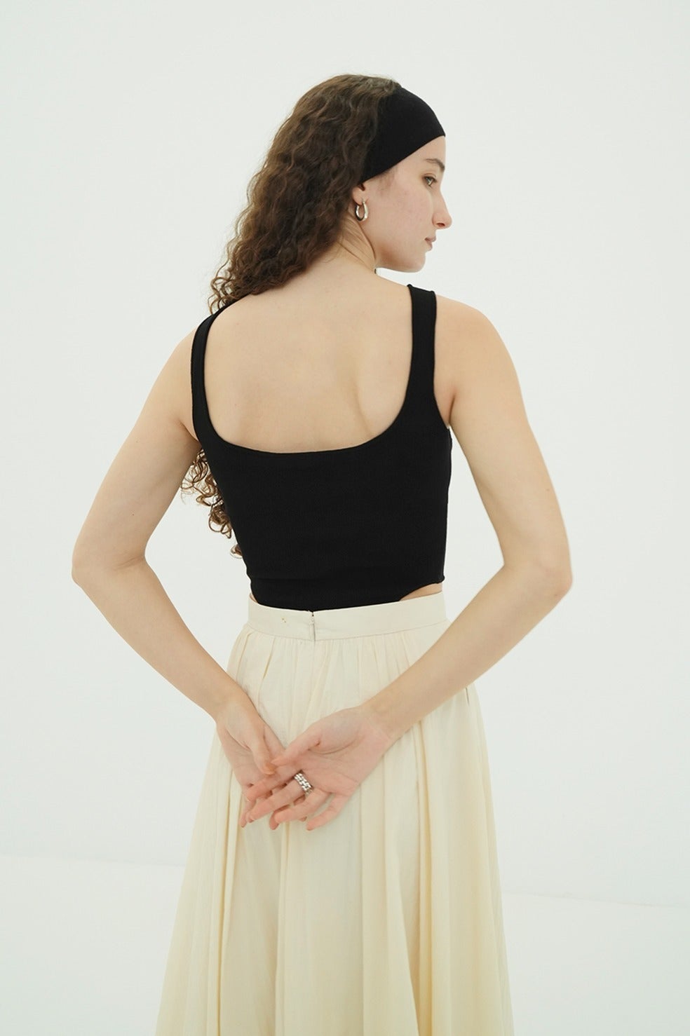 BACK OPEN KNIT BODYSUITS