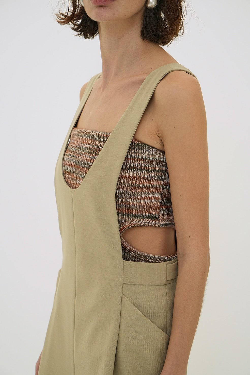 MIX BORDER SIDE HOLE KNIT TOPS