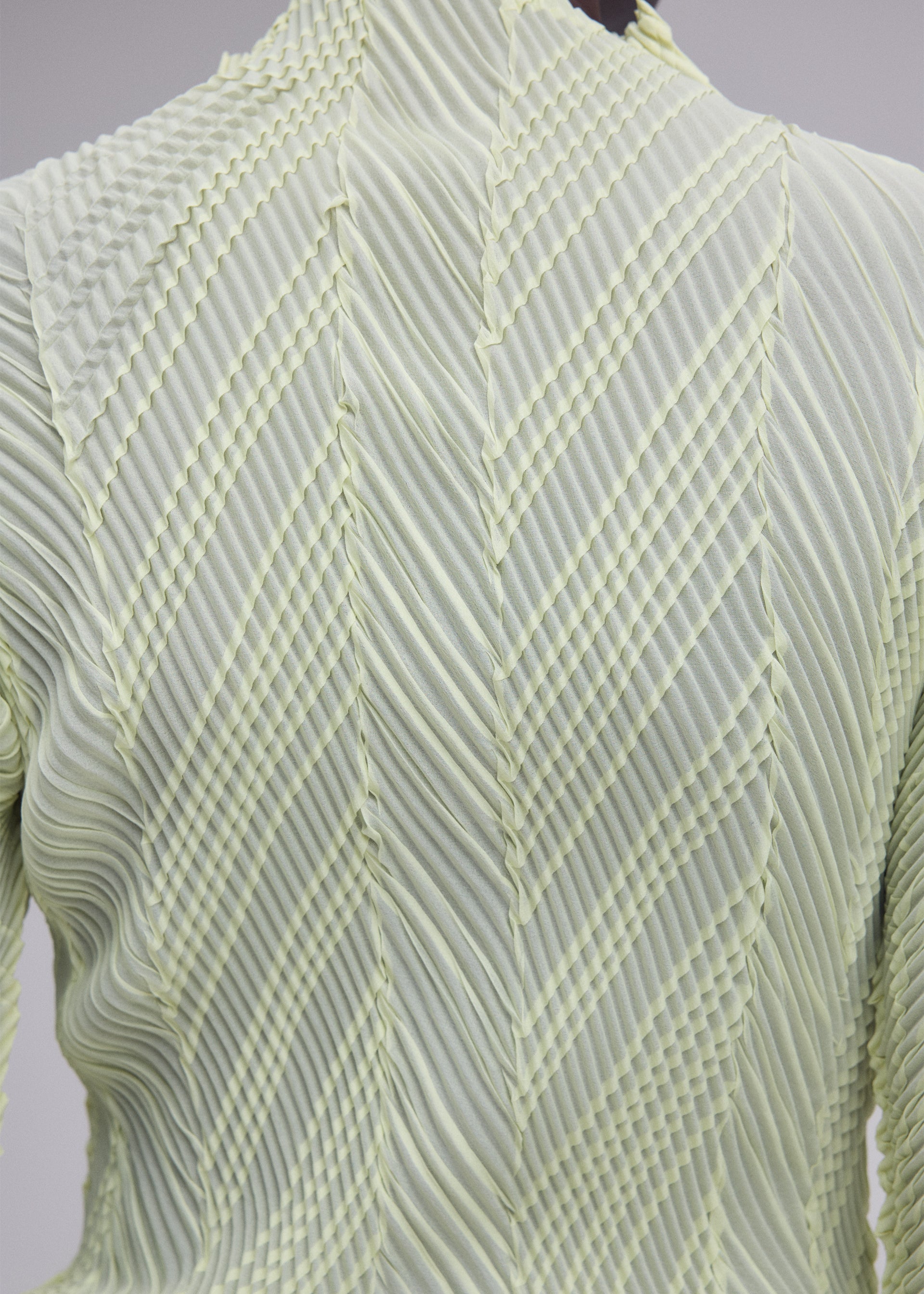 Zigzag Pleats
