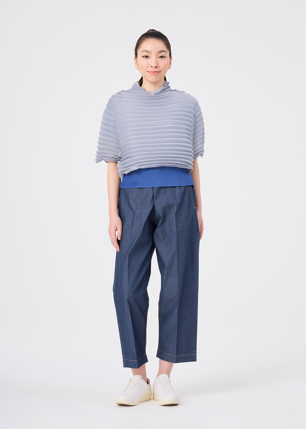 Accordion Stretch Pleats
