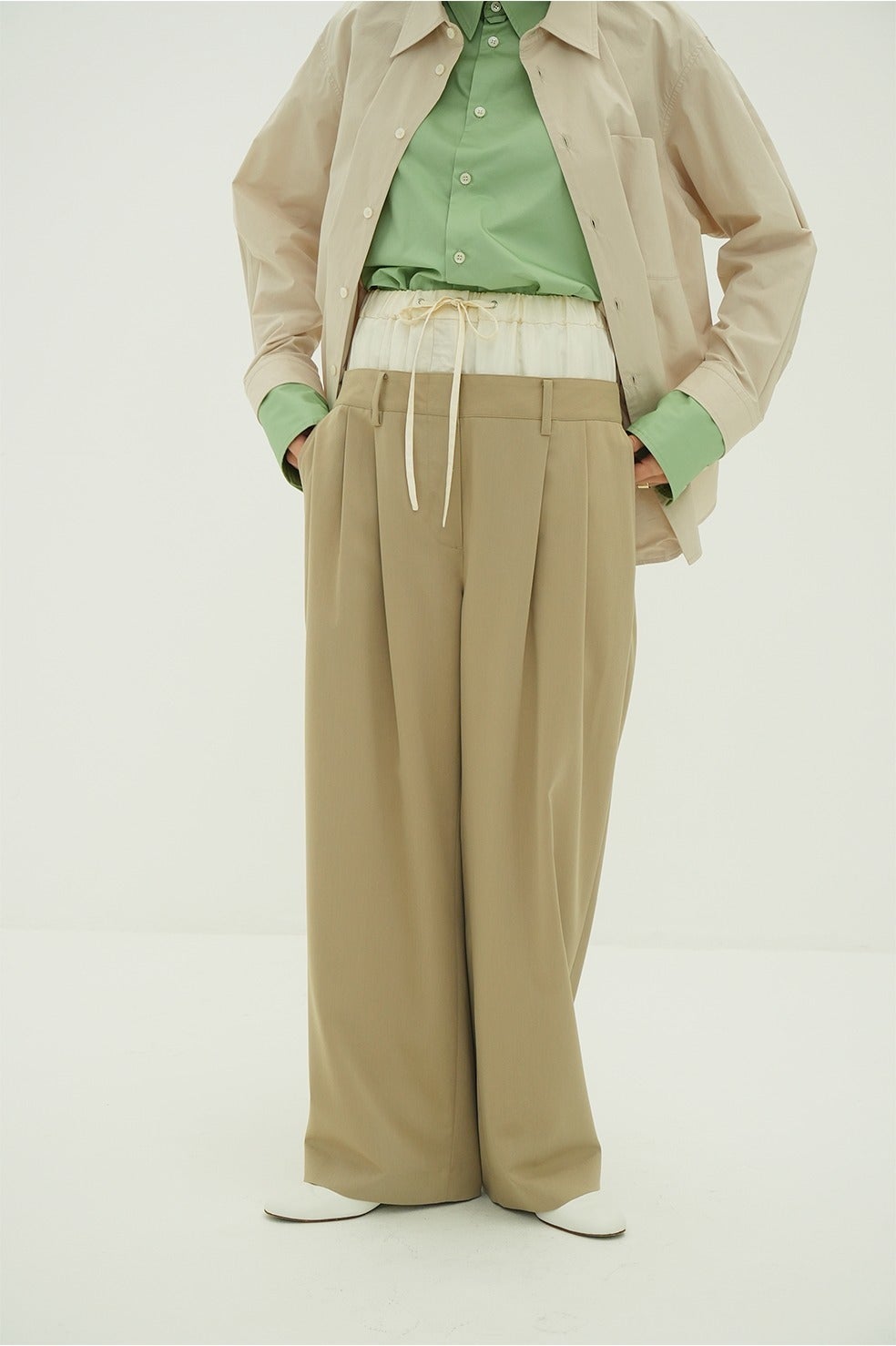 W WAIST WIDE SLACKS
