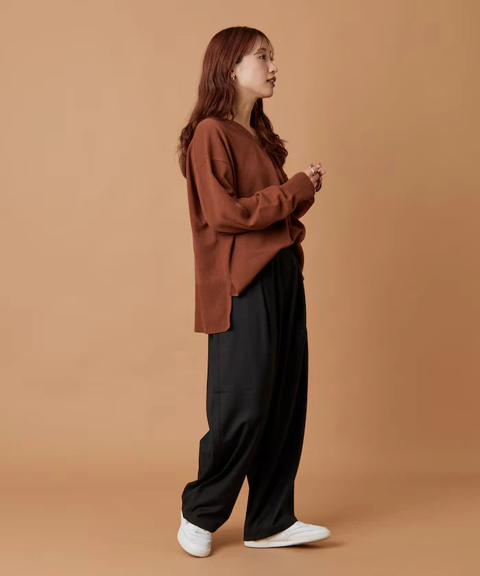 Wide Silhouette Barrel Leg Slacks Pants