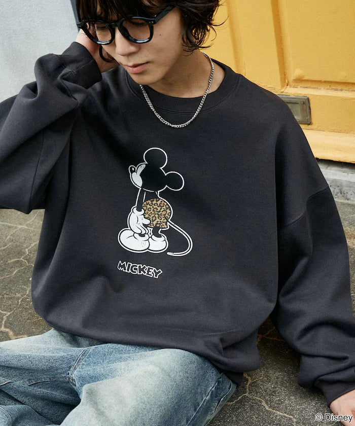 Limited Edition MICKEY MOUSE GRAPHIC SWEAT