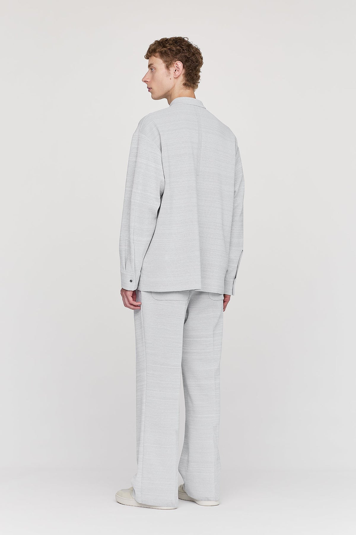SOFT MILAN STAND COLLAR COVERED PLACKET SHIRT