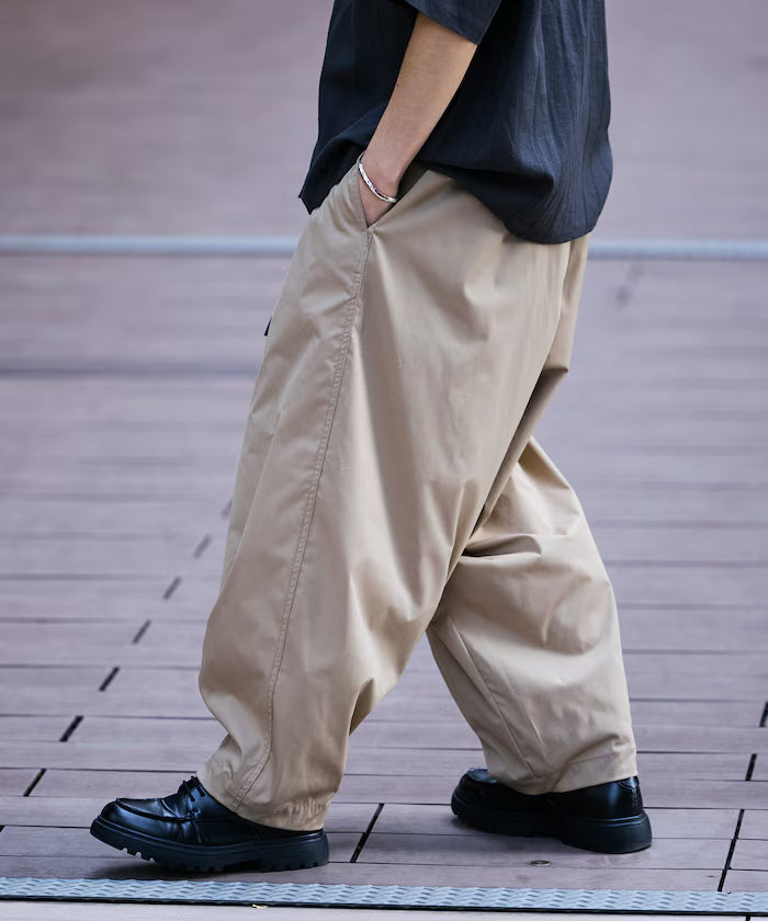 Easy Care Fabric Wide Silhouette Climbing Pants / Quick-Drying / UV Cut 【Limited Edition】