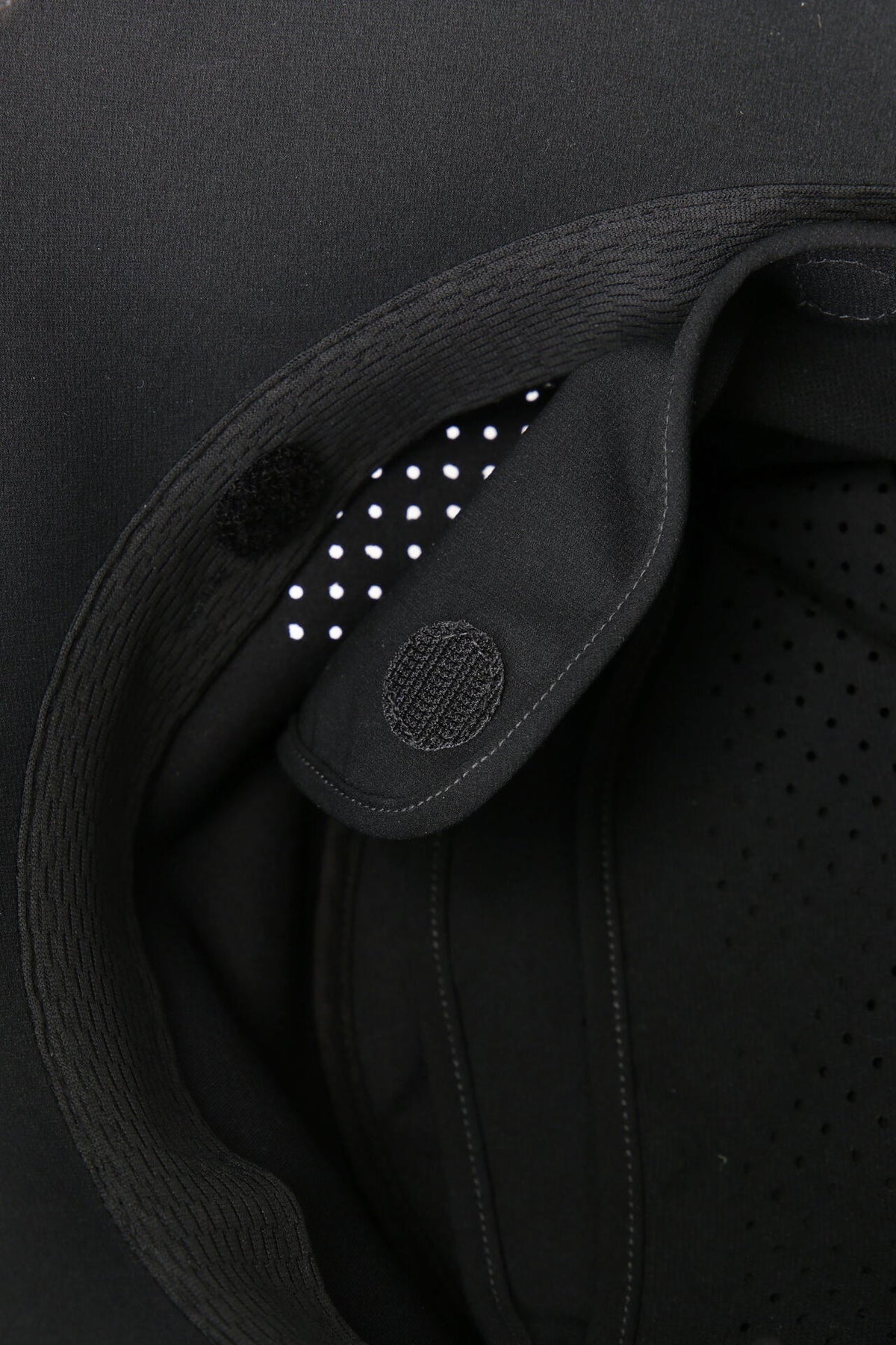 tech hat