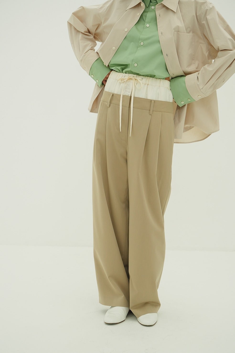 W WAIST WIDE SLACKS