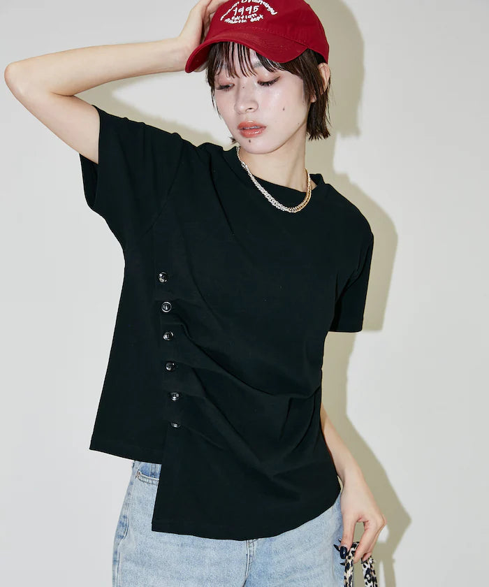Button Design T-Shirt Limited Edition
