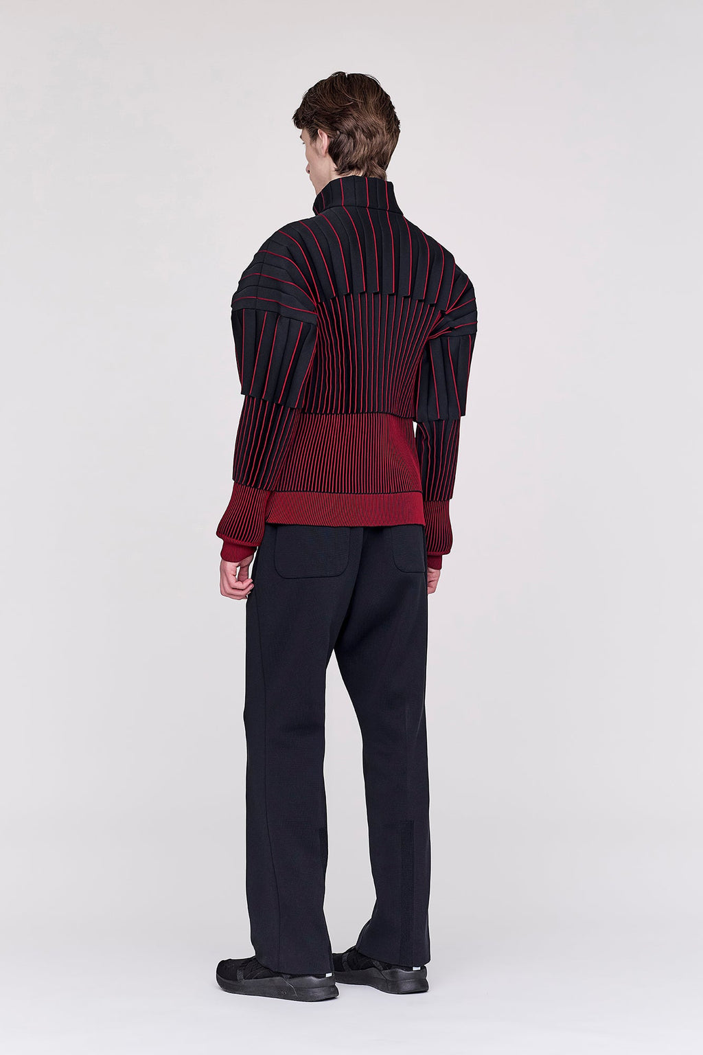 ACCORDION STAND-UP COLLAR BLOUSON