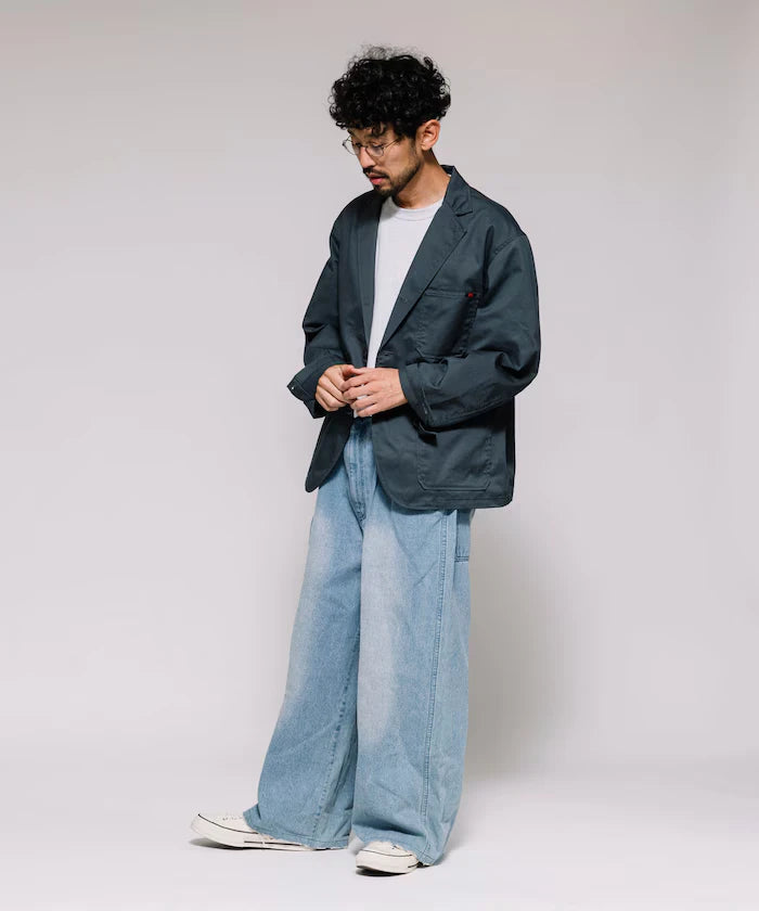 Wide Silhouette Straight Denim