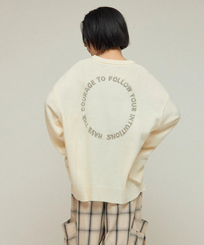 Sweat-like Lettered Knit / Jacquard Knit