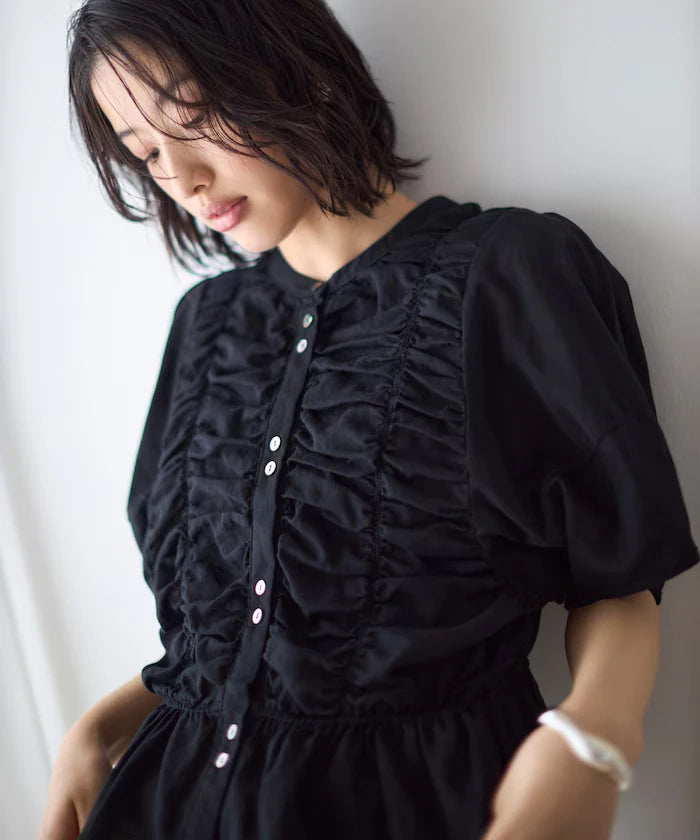Sheer Shirring Volume Sleeve Blouse / 5 Short Sleeves