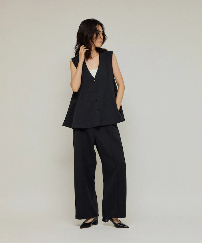 Peplum Silhouette V-Neck Gilet / Vest