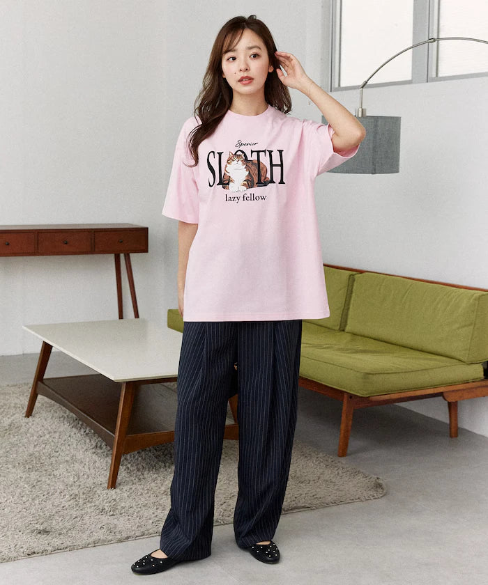 <Functional Material> SLOTH Embroidered Cat T-Shirt Limited Edition