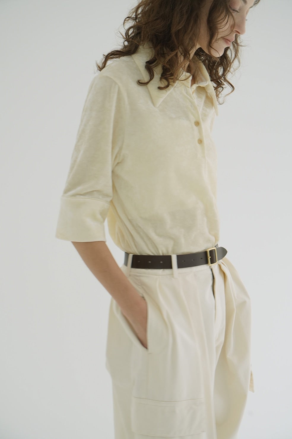 CRUSHED VELOUR POLO TOPS
