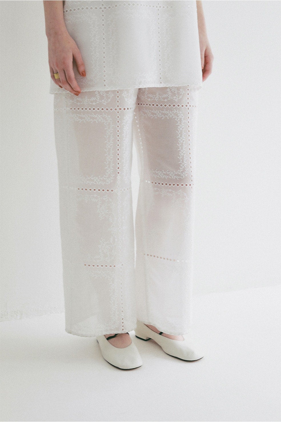 EMBROIDERY LACE CAMI ALL IN ONE