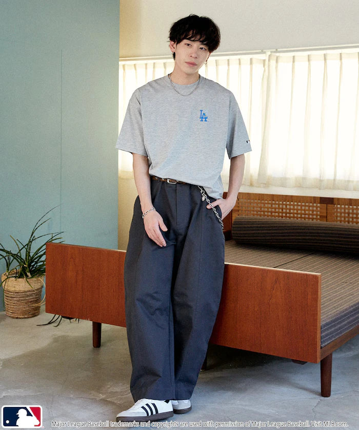 MLB One-Point Flower Embroidery T-Shirt