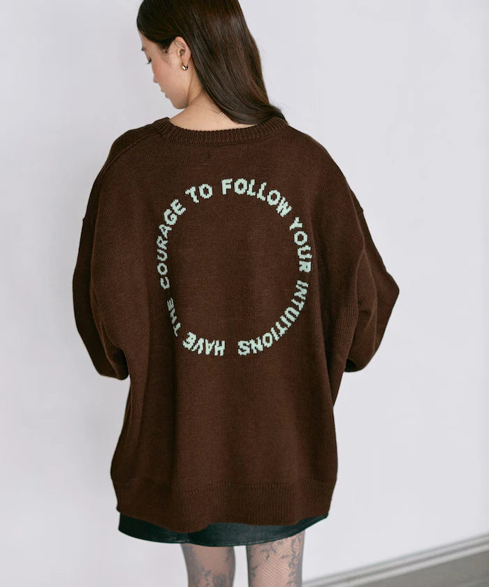 Sweat-like Lettered Knit / Jacquard Knit