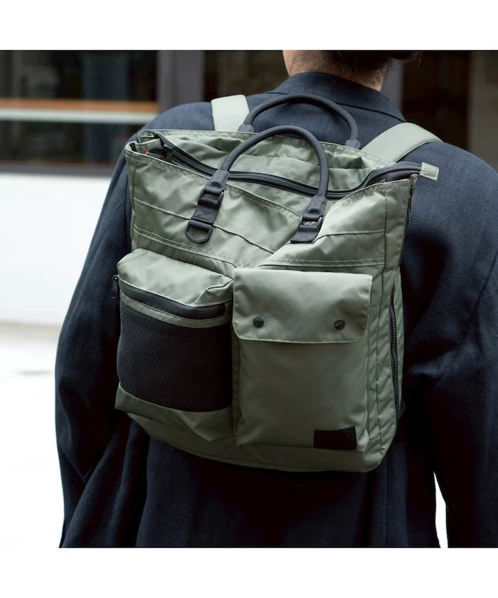 EXPANDER HELMET TOTE BAG
