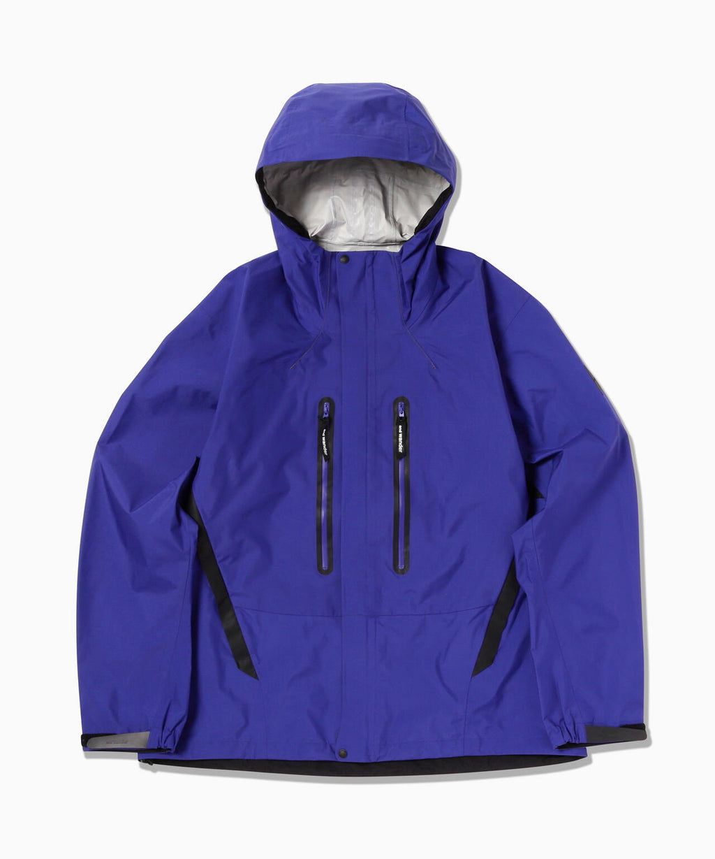 2.5L hiker rain jacket