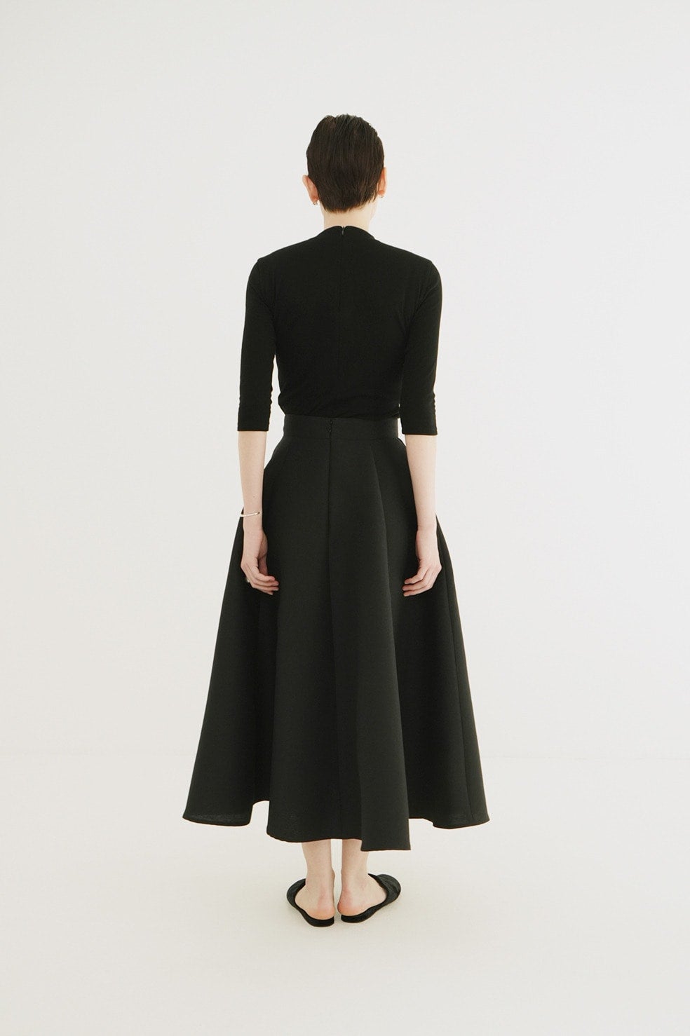 VOLUME FLARE SKIRT