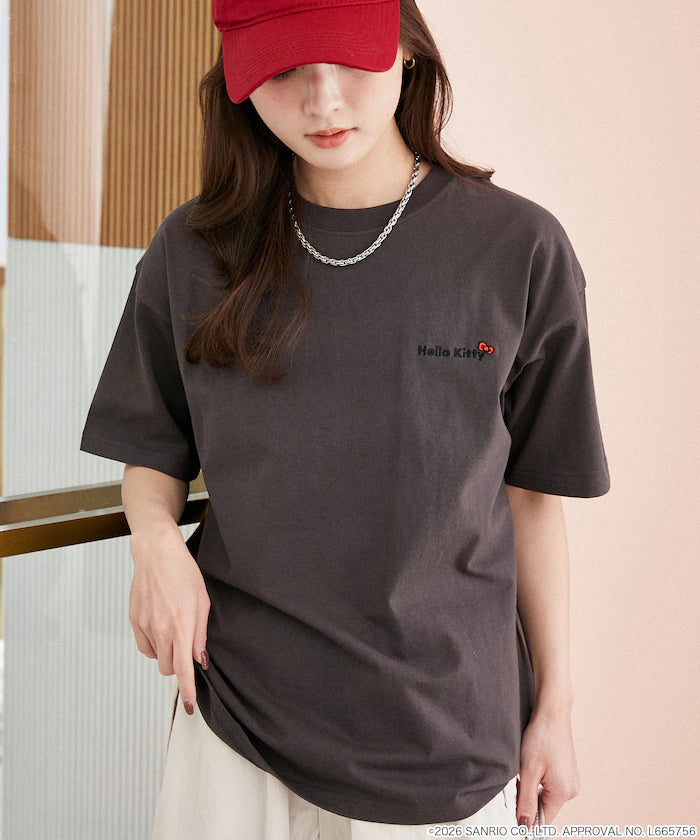 "HELLO KITTY" ID Photo style back print T-shirt limited edition