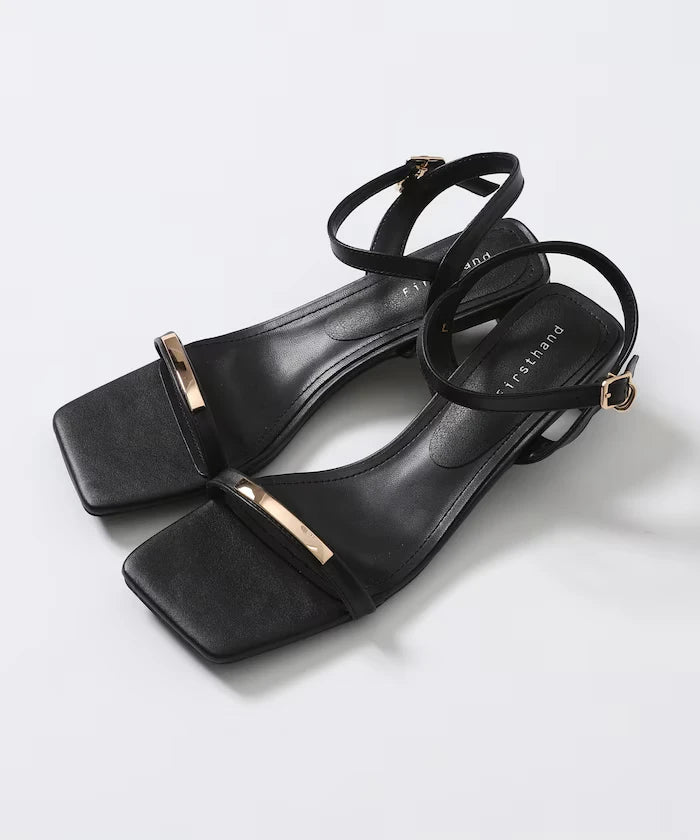 Sleek Strap Metal Plate Sandals