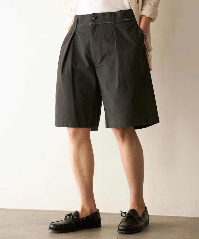 Chino Bermuda Shorts / Cotton Chino Pants