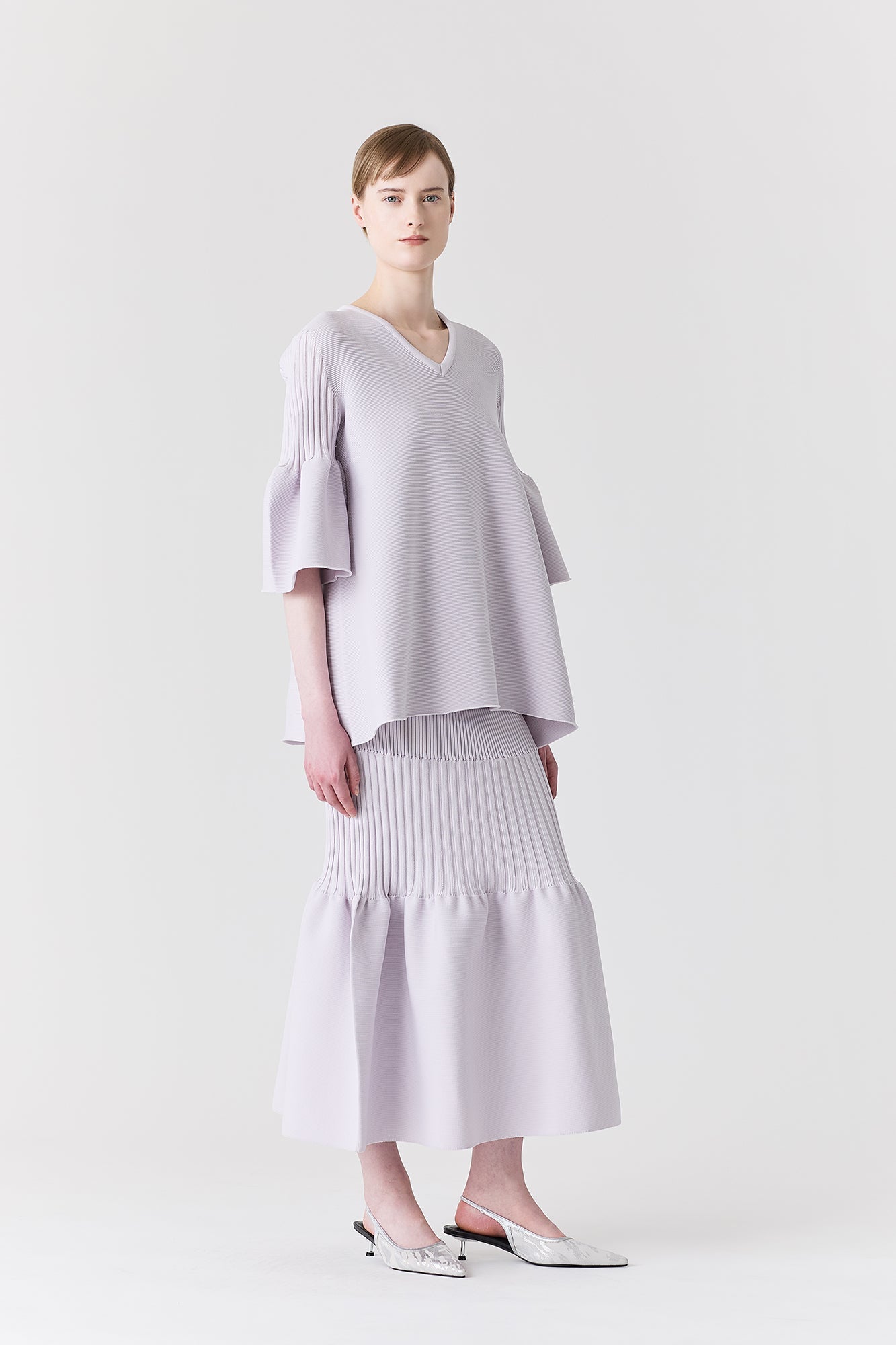 POTTERY SHORT BELL SLEEVE FLARE TOP
