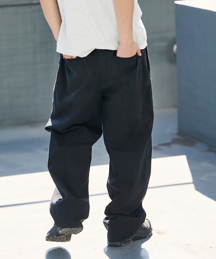 Wide Silhouette Linen Mix Tuck Easy Pants [Limited Edition]