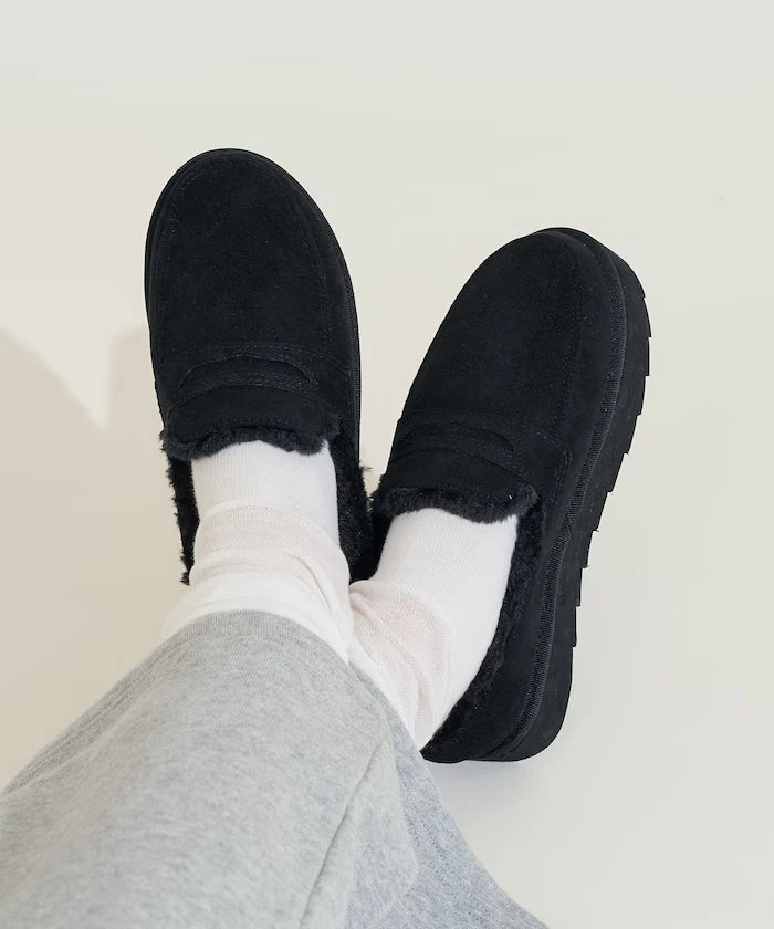 Thick-soled eco-fur loafers