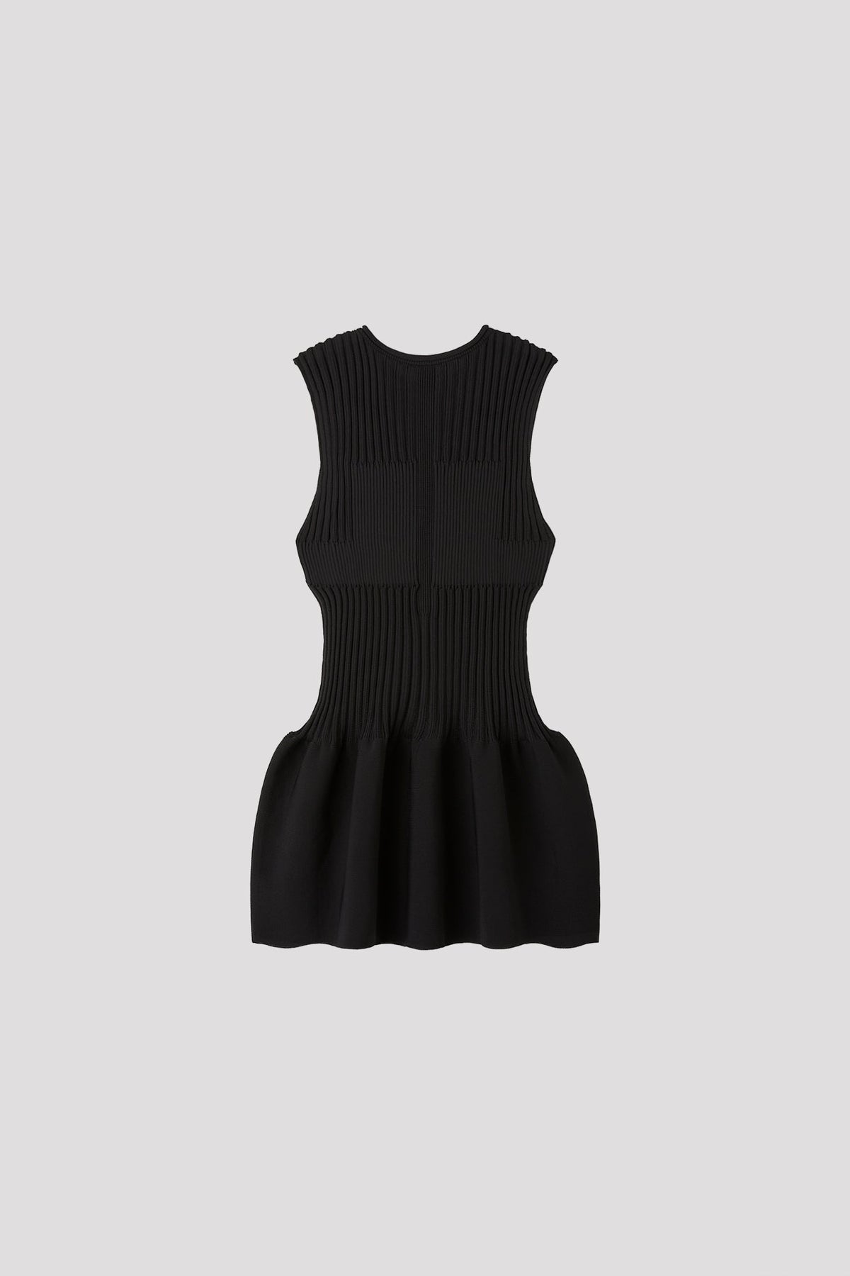 SOFT FLUTED SLEEVELESS TOP